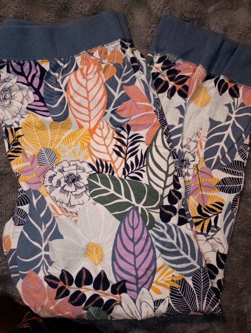 Vera Bradley Yoga Pants/ Pjs - Picture 1 of 1